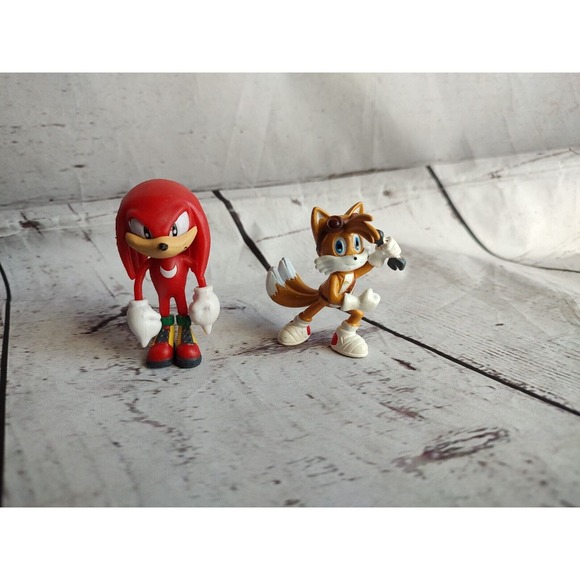 Sega 2.5 Inch Sonic The Hedgehog Tails & Knuckles Figure Toy - Picture 1 of 5